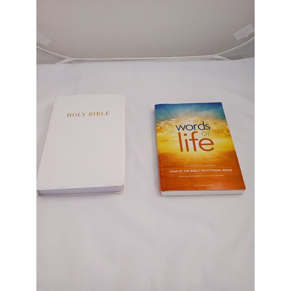 Holy Bible KJV with Helps 1979 Red Letter Edition, Holman & Words Of Life